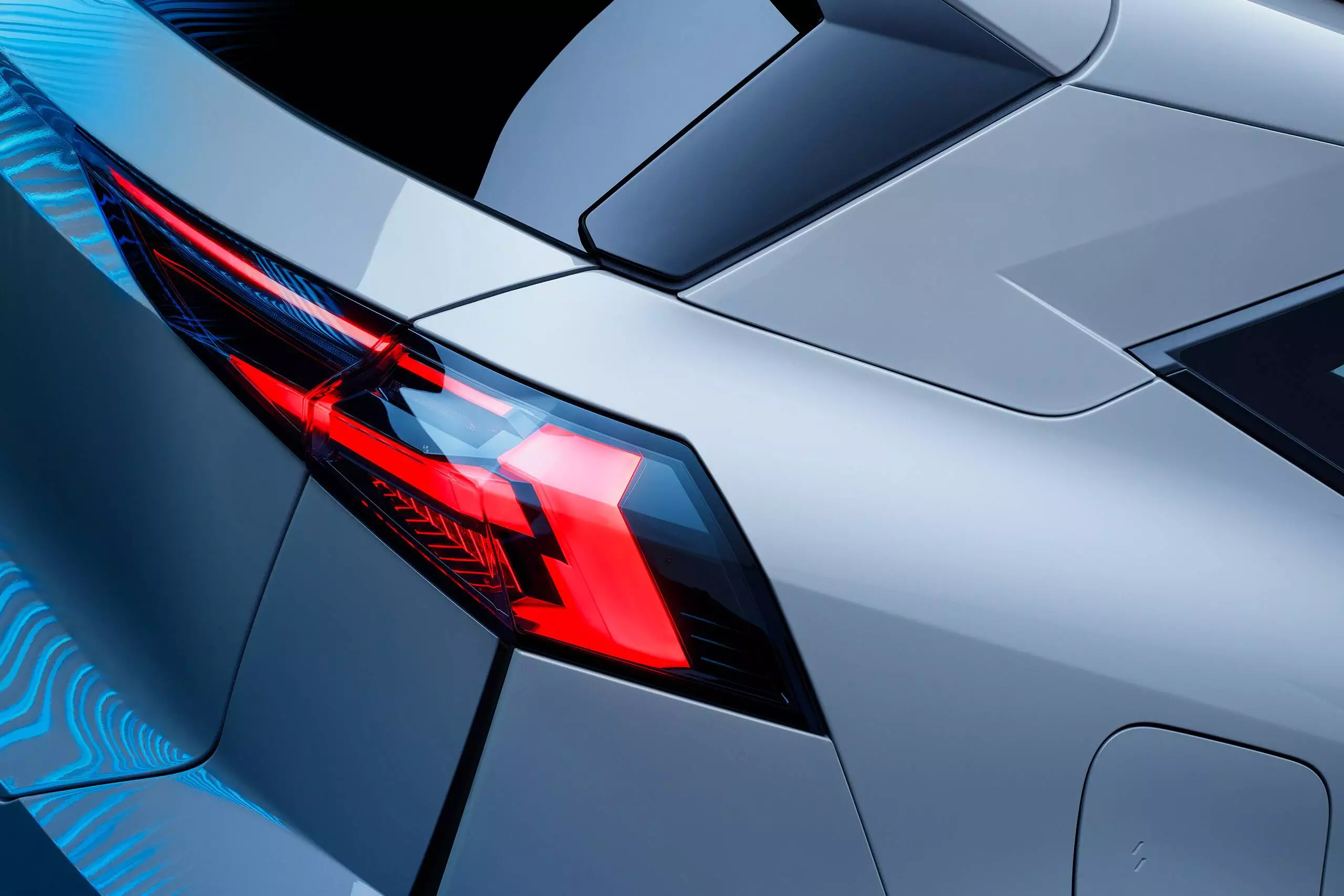 RENAULT SYMBIOZ E-TECH FULL HYBRID