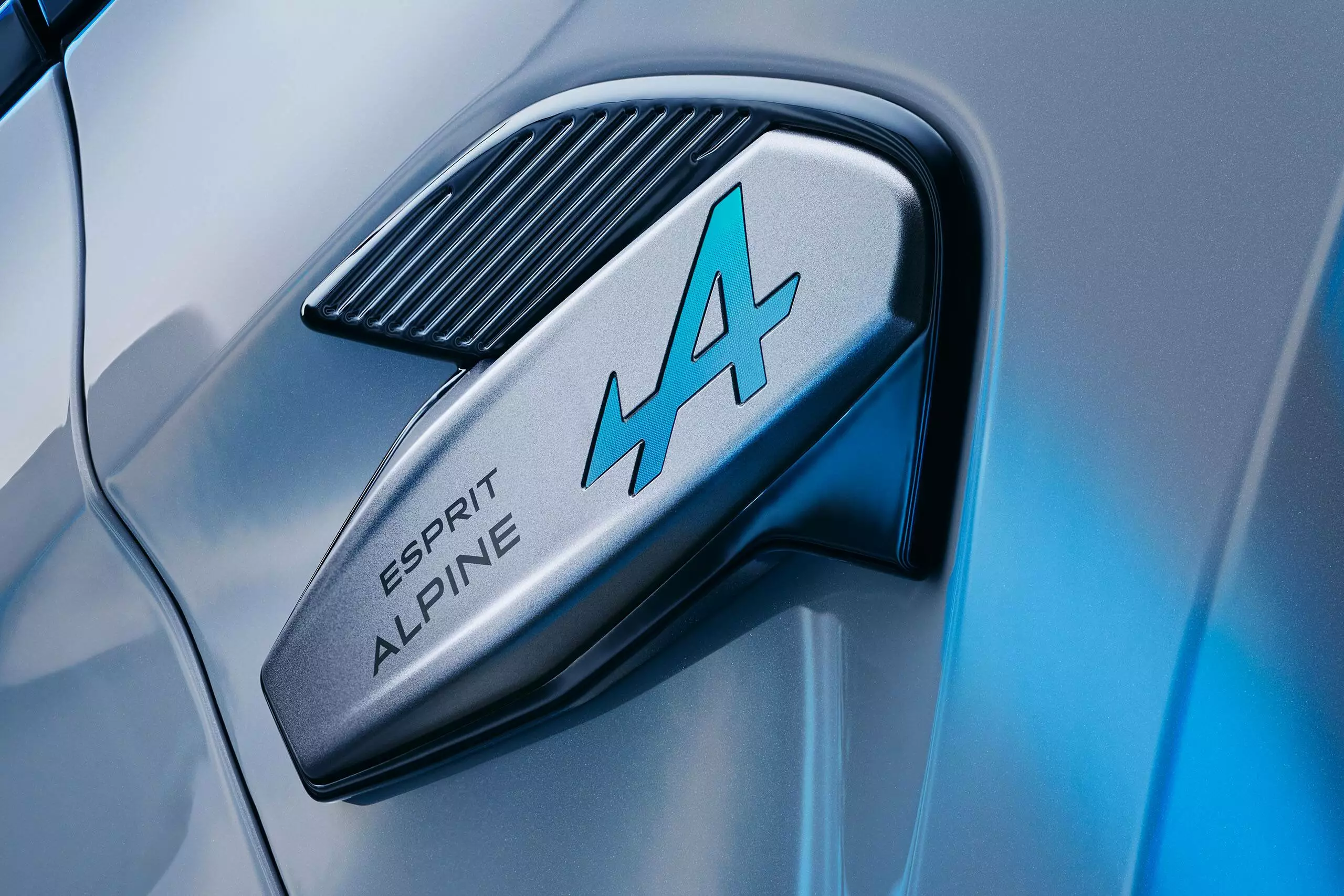 RENAULT SYMBIOZ E-TECH FULL HYBRID